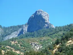 Moro Rock Trail