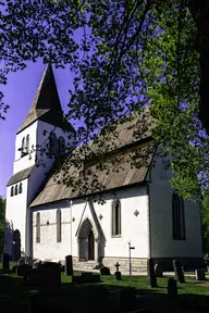 Eskelhems kyrka