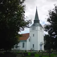 Gullholmens kyrka