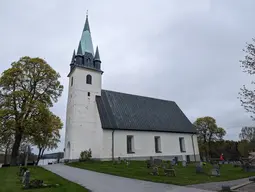 Frustuna kyrka