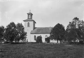 Uvereds kyrka