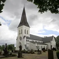 Nosaby kyrka