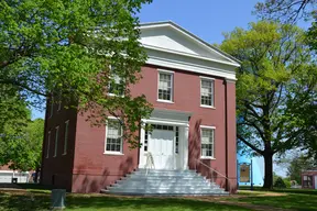 Mount Pulaski Courthouse