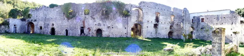 ex monastero Abbazia della Ferrara