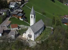 Pfarrkirche zur hl. Walburga - Parrocchia Santa Valburga