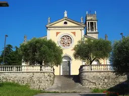 Chiesa di Santa Maria Assunta e San Romualdo.