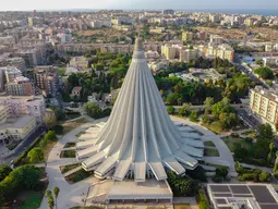 Basilica Santuario della Madonna delle Lacrime