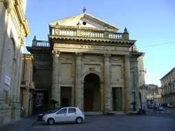 Cattedrale della Madonna del Ponte