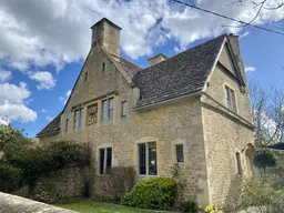 Memorial Cottages