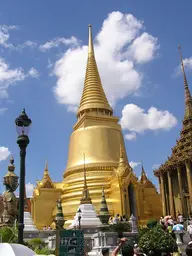 Phra Si Rattana Chedi