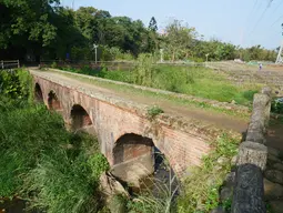 Landmark red-brick bridge built in 1923