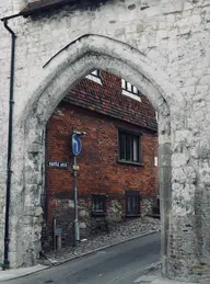 Castle Arch