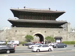 Heunginjimun Gate