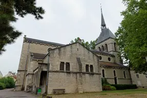 Église Sainte-Chantal