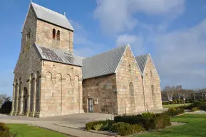 Hee Kirke