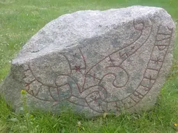 Rune stone