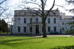 Gunnersbury Park