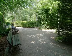 Square de l'Hopital Vaugirard