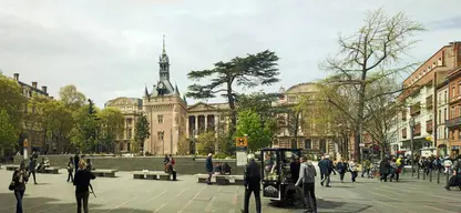 Square du Général de Gaulle