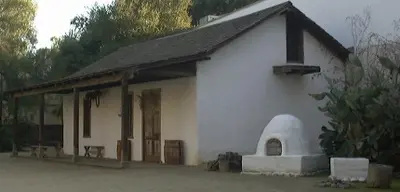 Luis María Peralta Adobe