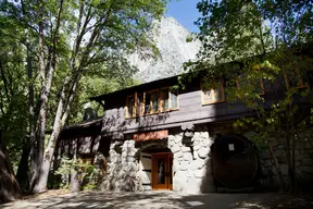 Yosemite Museum & Library