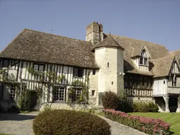 Manoir des Evêques de Lisieux