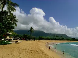 Mākaha beach