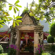 Wat Tha Ka Rong