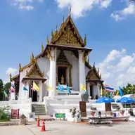 Wat Na Phra Men Rachikaram