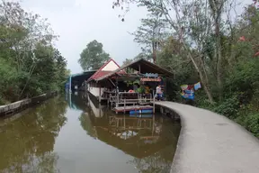 Bang Nam Pheung Floating Market