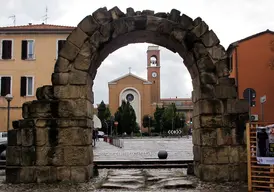 Porta Montanara