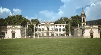 Villa Mosconi Bertani (Villa Novare)