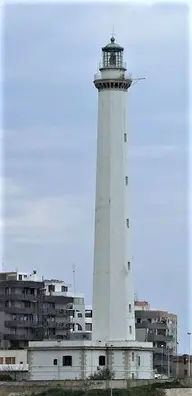 Faro Punta San Cataldo