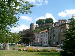 Ruines du château des ducs de Lorraine et des fortifications