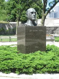 Sir Georg Solti Bust