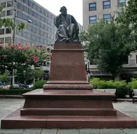 Henry Wadsworth Longfellow Statue