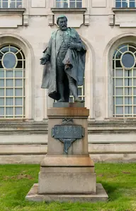 Judge Gwilym Williams Statue