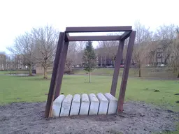 Monument voor een verdronken stad