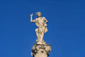 Statua di Hermes