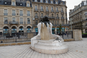 La fontaine aux grenouilles