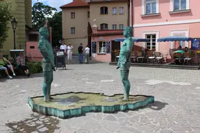 Peeing Statues