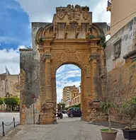 Porta San Salvatore