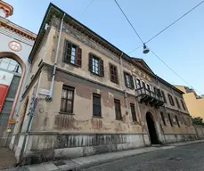 Palazzo Pugliese Levi