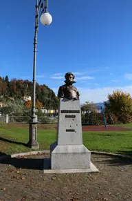 Monumento a Daniele Ranzoni