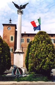 Monumento ai Caduti di Borgonovo