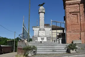 Monumento ai caduti di Montemarzo