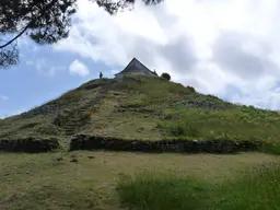 Tumulus Saint-Michel