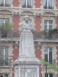 Monument à Eugène Flachat