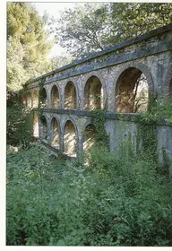 Aqueduc de Balouvière