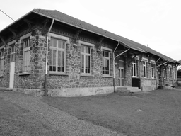 Salle d'oeuvres paroissiales Saint-Pierre de la cité 11 de la compagnie des mines de Lens